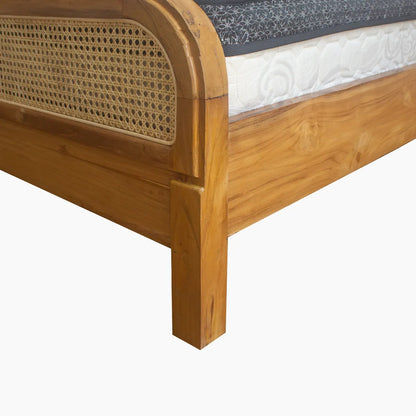 ADOUER WOOD Solid Acacia Wood Mid-Century Classic Rattan Cane Bed (Natural)