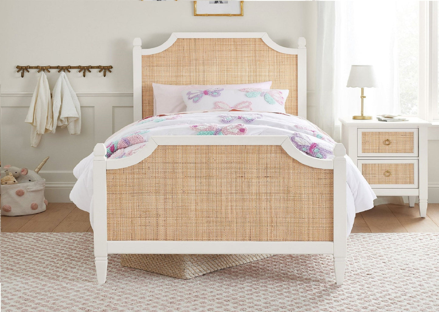 ADOUER WOOD Sheesham Wood White Classic Rattan Cane Bed